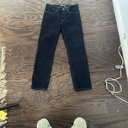 Levi’s Straight Leg Jean
