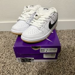 Nike Dunk Low SB
