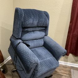 Lift Chair  By Golden Technologies 