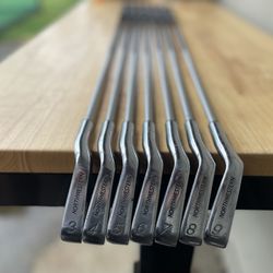 Northwestern System 3 Full Set Of Irons (3-9) RH Golf Clubs