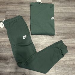 Nike Pull over Set Large