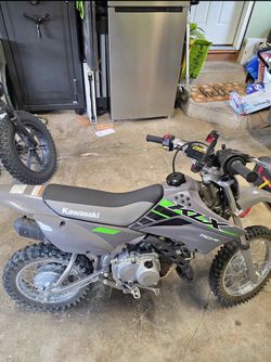 Kawasaki KLX 110R Dirt Bike