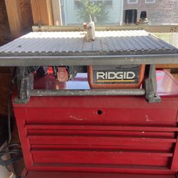 Ridgid 7 Inch Table Top Wet Tile Saw