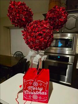 Light up Minnie Mickey Mouse tree