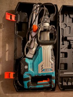 Berserker Rotary Hammer Drill with Case