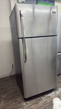 Frigidaire Apartment Side 18 Cubic Feet