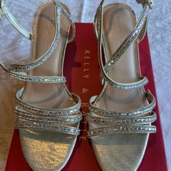 New Kelly & Kate wedge shimmery sandals. Size 9