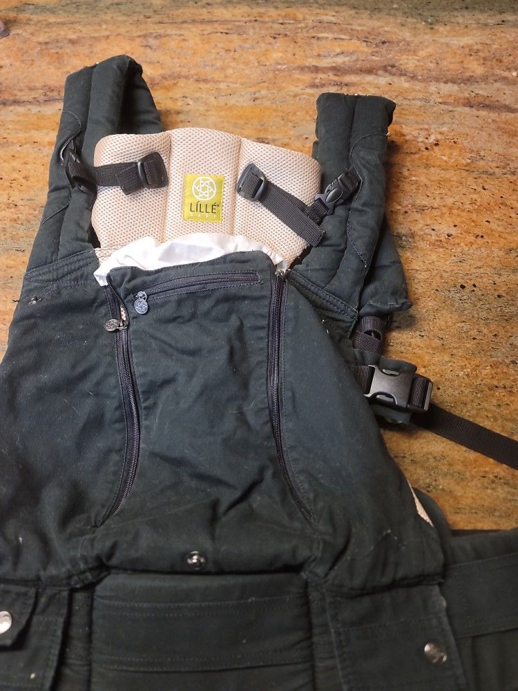 Lille Baby Carrier