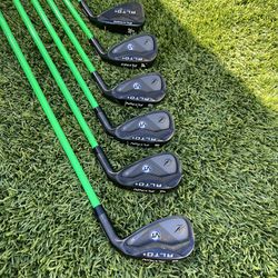 Flynn Altos Junior Golf Club Irons set
