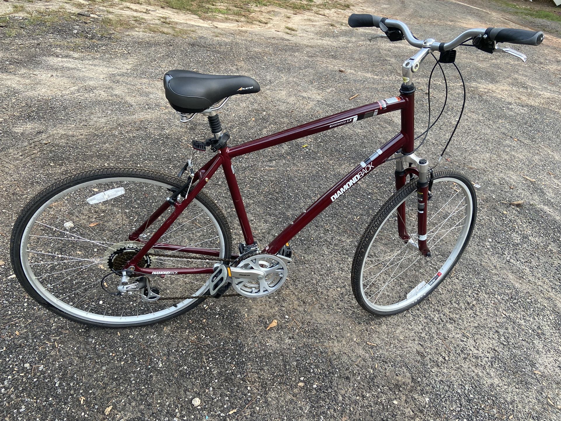 diamondback edgewood lx bike 21 inch