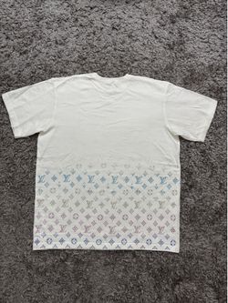 Lv shirt size L
