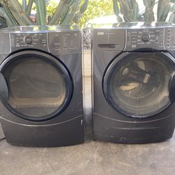 Kenmore Washer & Gas Dryer Set