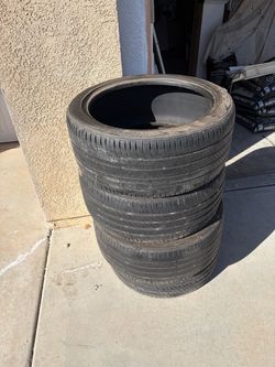 Set of 4 Used kumho tires