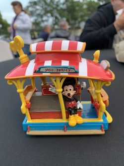 1993 Disney Vintage *Jolly Trolley* TOY