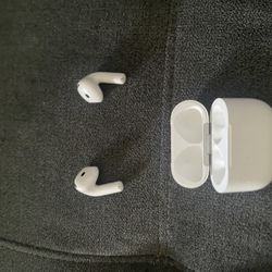 AirPods 4