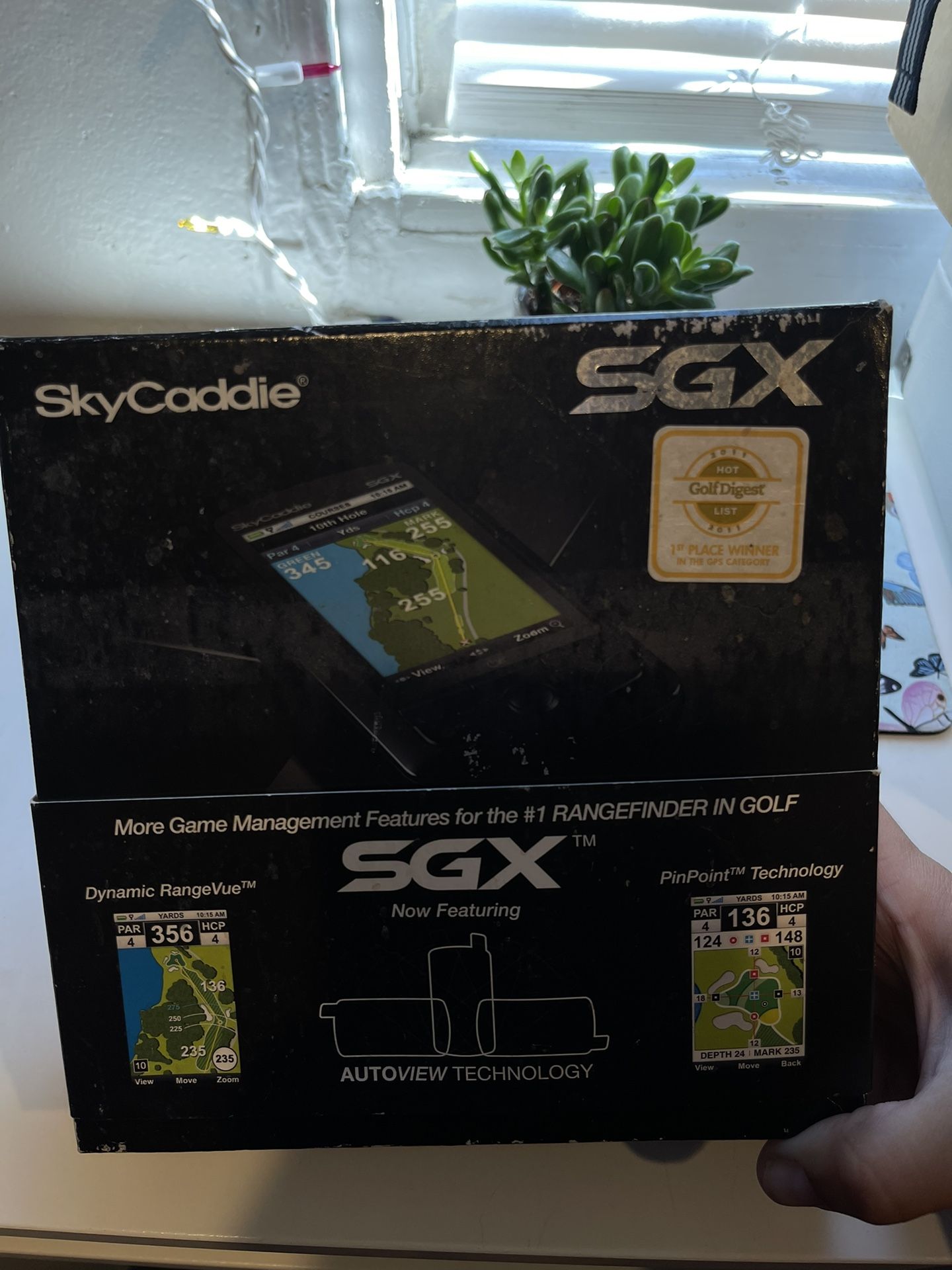Sky Caddie SGX Golf GPS rangefinder