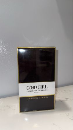 GOOD GIRL 🖤😍 CAROLINA HERRERA! Cheaper than in the store!! 💲💲