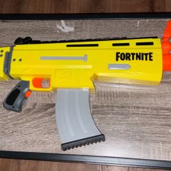 Nerf Roblox Adopt Me! Blaster for Sale in Irvine, CA - OfferUp