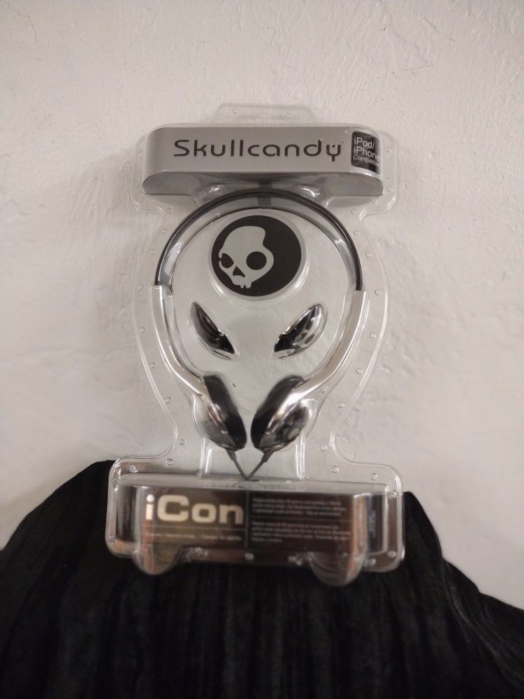New Skullcandy Icon Headphones, Seffner FL 