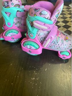 Hello kitty roller skates