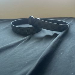 black louis vuitton belt