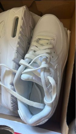 Nike Air Max 90 Size 5.5 Youth ( 7.0 Women)
