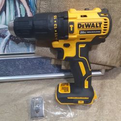 NEW DEWALT 20V BRUSHLESS 1/2 HAMMER DRILL 