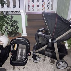 Stroller Wiht Base And Car Seat