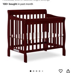 Baby crib 