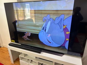 85 INCH QLED LG SMART TV