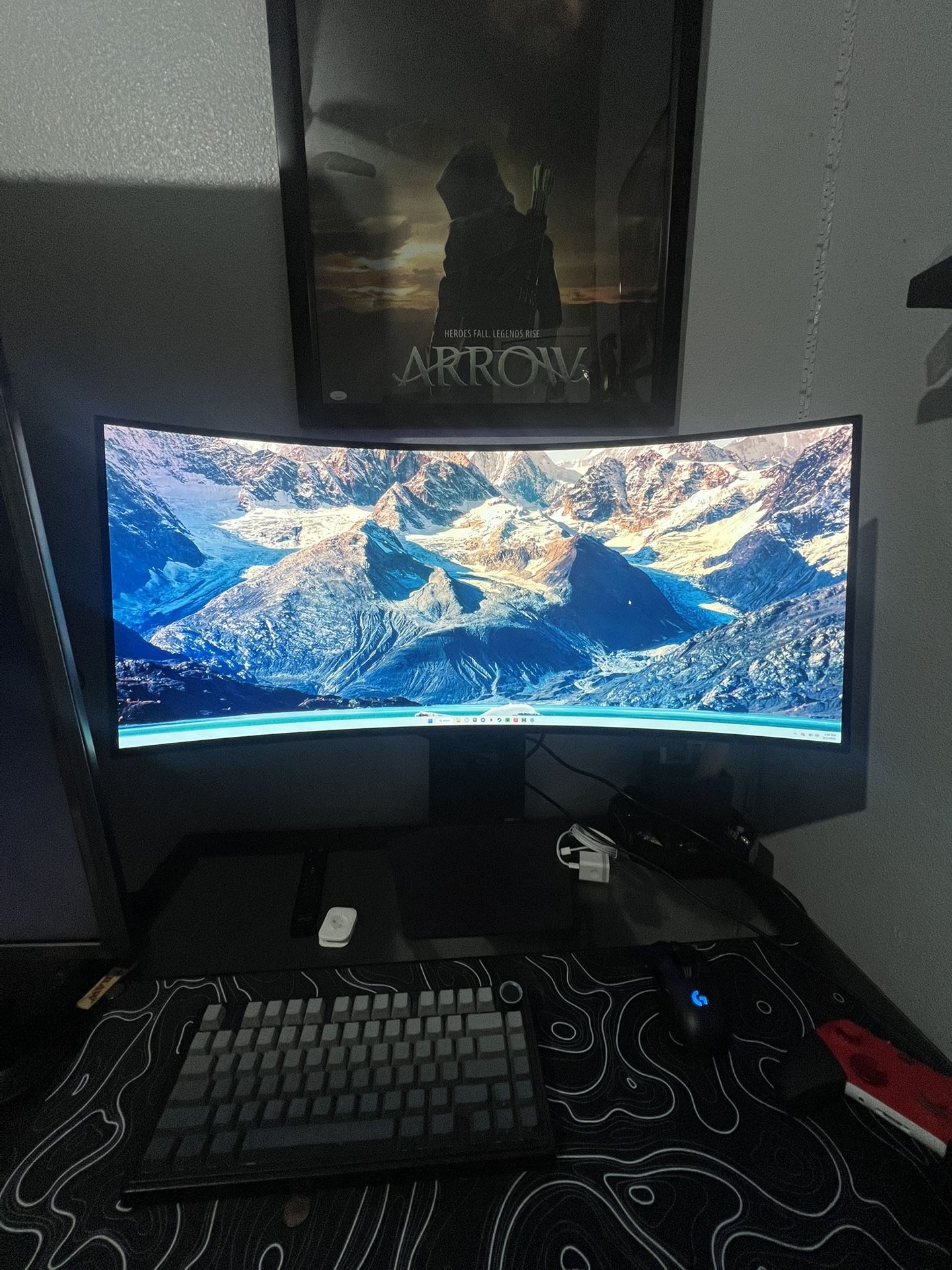 OLED LG Ultra Wide Gaming Monitor