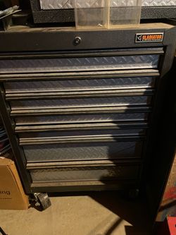 GLADIATOR TOOL CHESTS, BOXES, WALL ORGANIZERS.