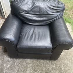 Thomasville Furniture Black Leather Arm Chair