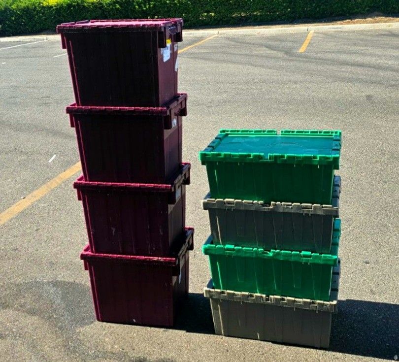 Round Trip Storage Containers