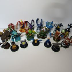 Lot of 20 Skylanders Spyro’s Adventure Characters Activision read description.