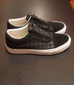 Vans Old Skool Suede Shoes