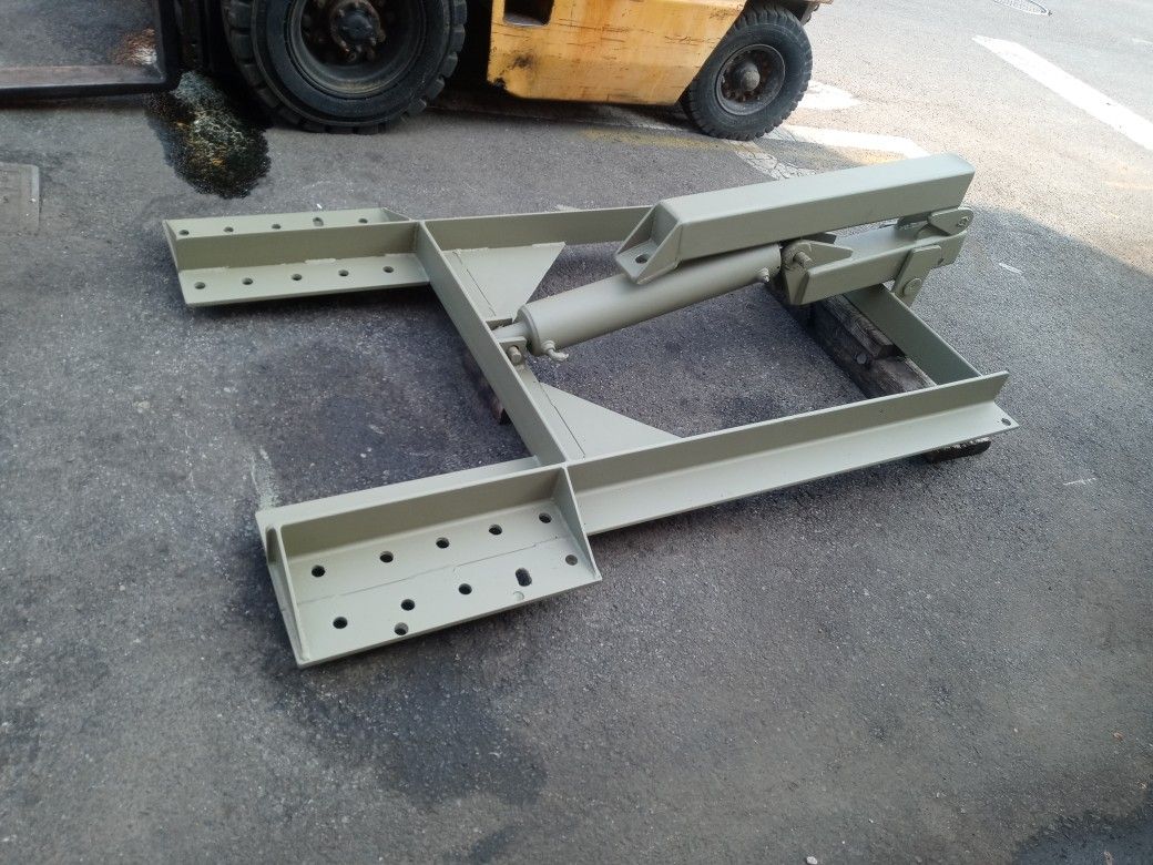 Better Crane. $600