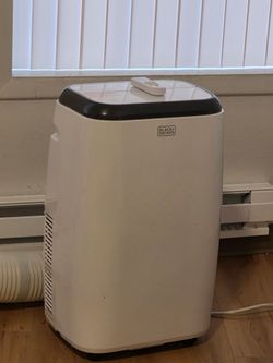 A/c unit black and decker