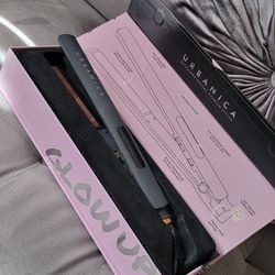 Urbanica Hair Straightener 