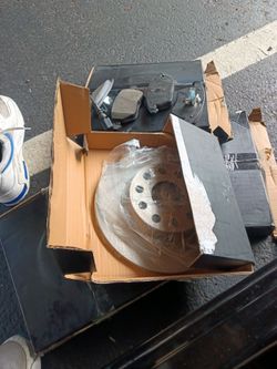 Rotors brakes and discs forAudi: A3, A3 Quattro, TT, and TT QuattroVolkswagen: GTI, Jetta (select trims/GLI), Passat, Eos, CC, and Tiguan
