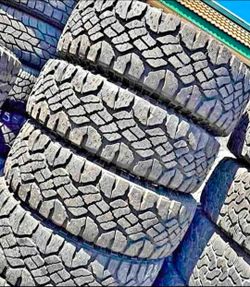 🎖️285 75 18 Goodyear tires Con 80% de Vida Las 4