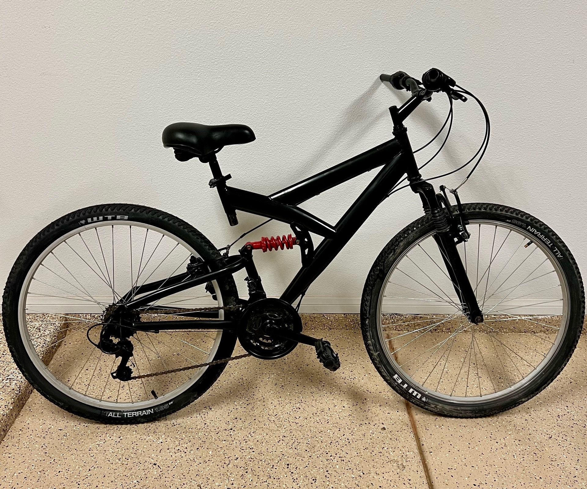 ADULT FRAME MOUNTAIN BIKE