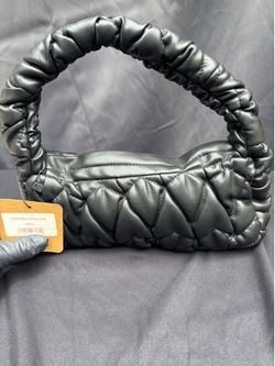 Black leather purse 👜