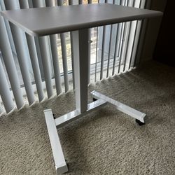 Adjustable Standing Desk On Wheels