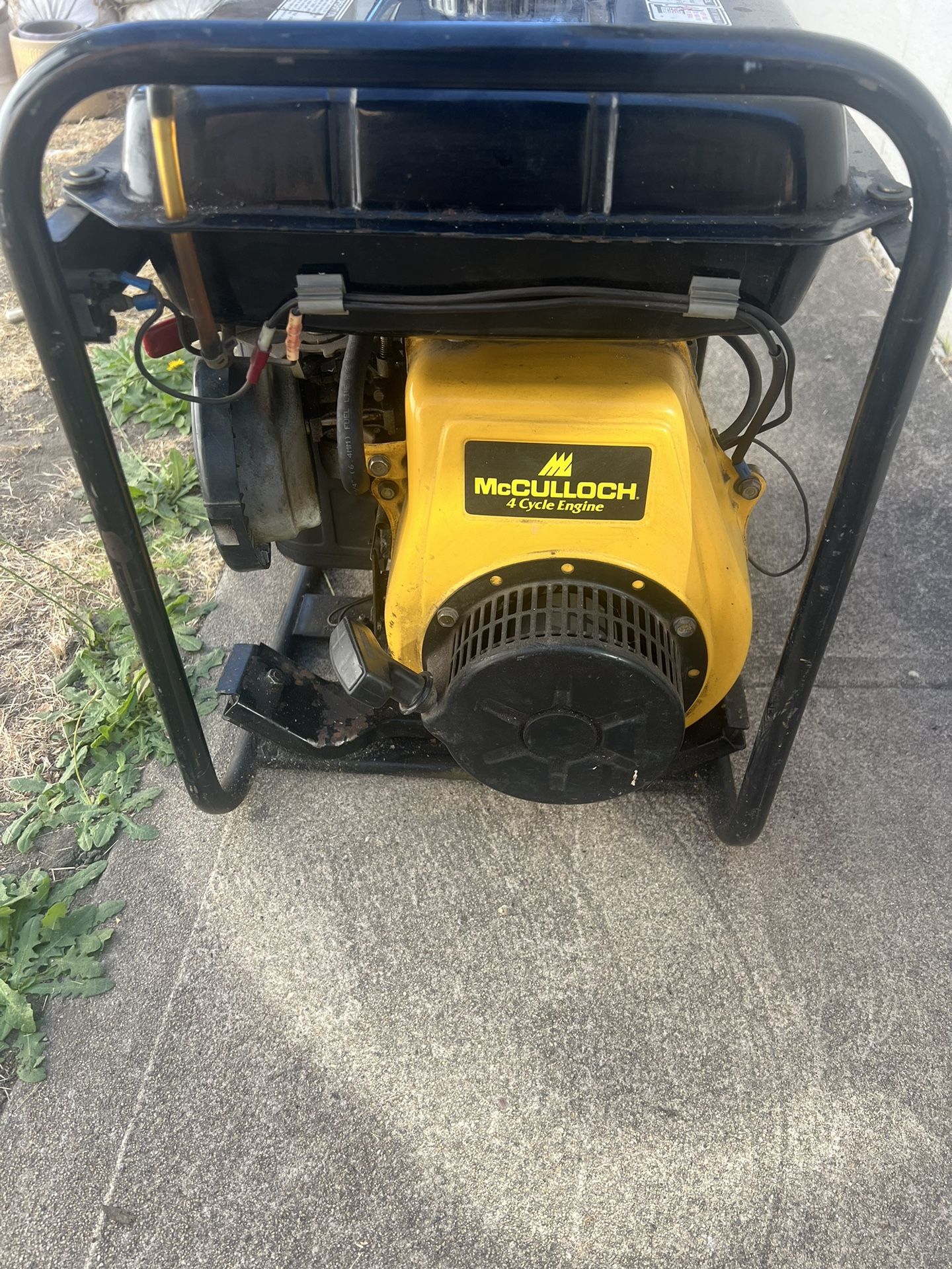 McCulloch 4 Cycle Engine Generator