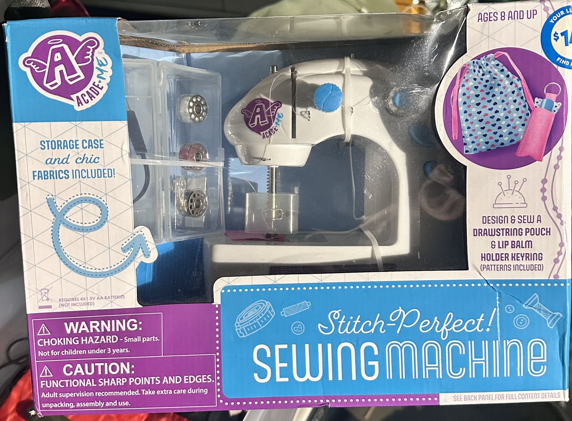 Small Sewing Machine 