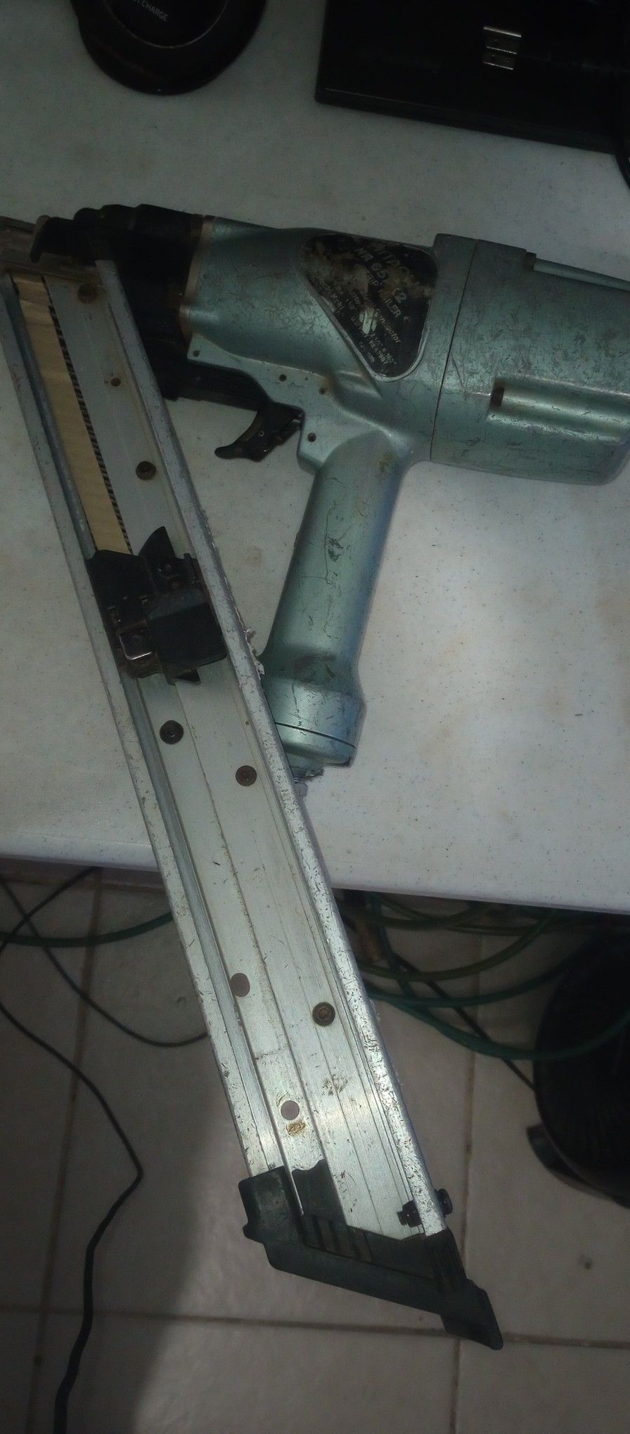 Pistola Para Ganchos / Metal Conector Gun 