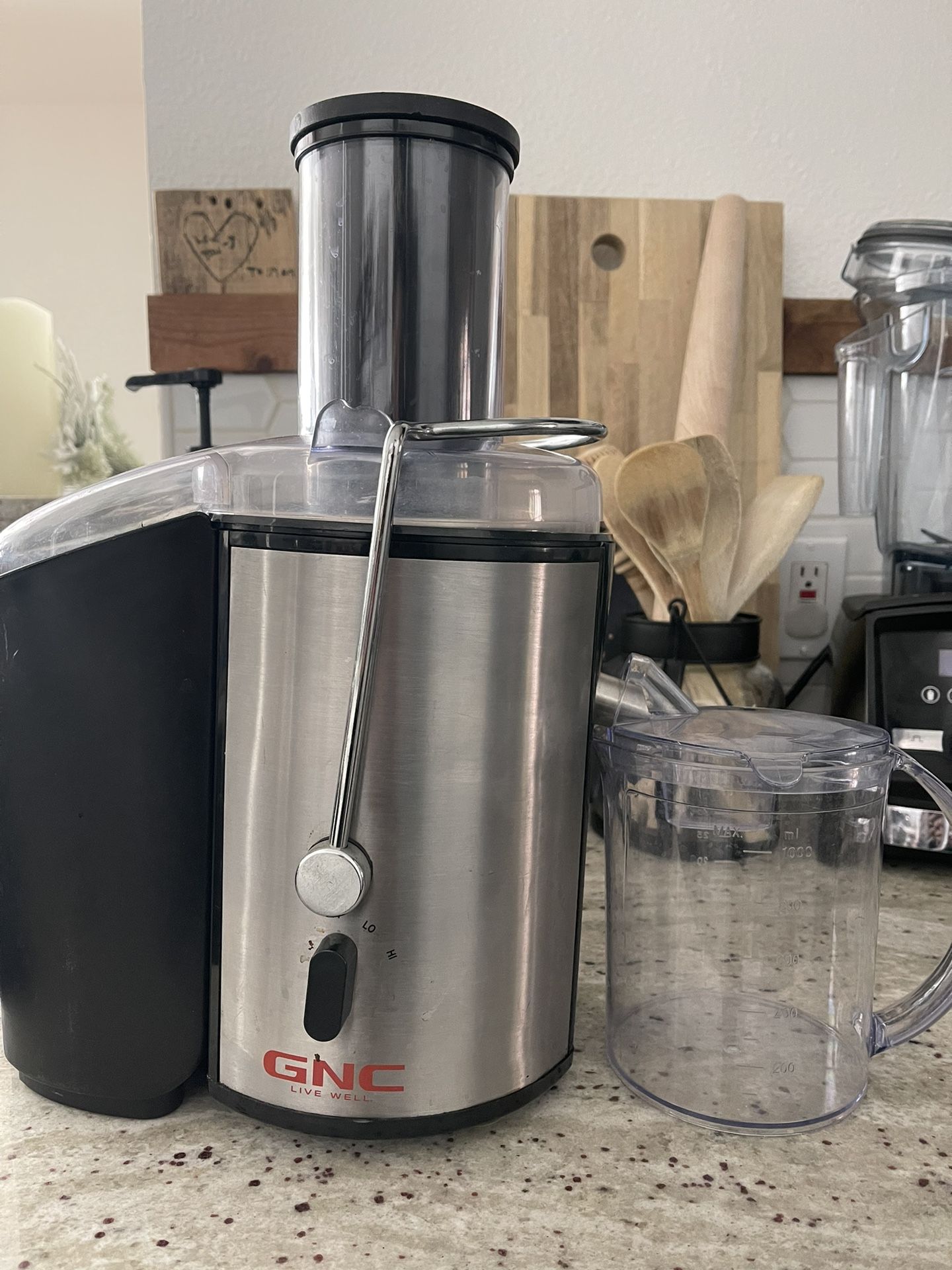 GNC Juicer