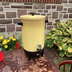 Vintage Westmark/west bend Coffee Server