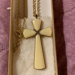 VINTAGE AVON CROSS 